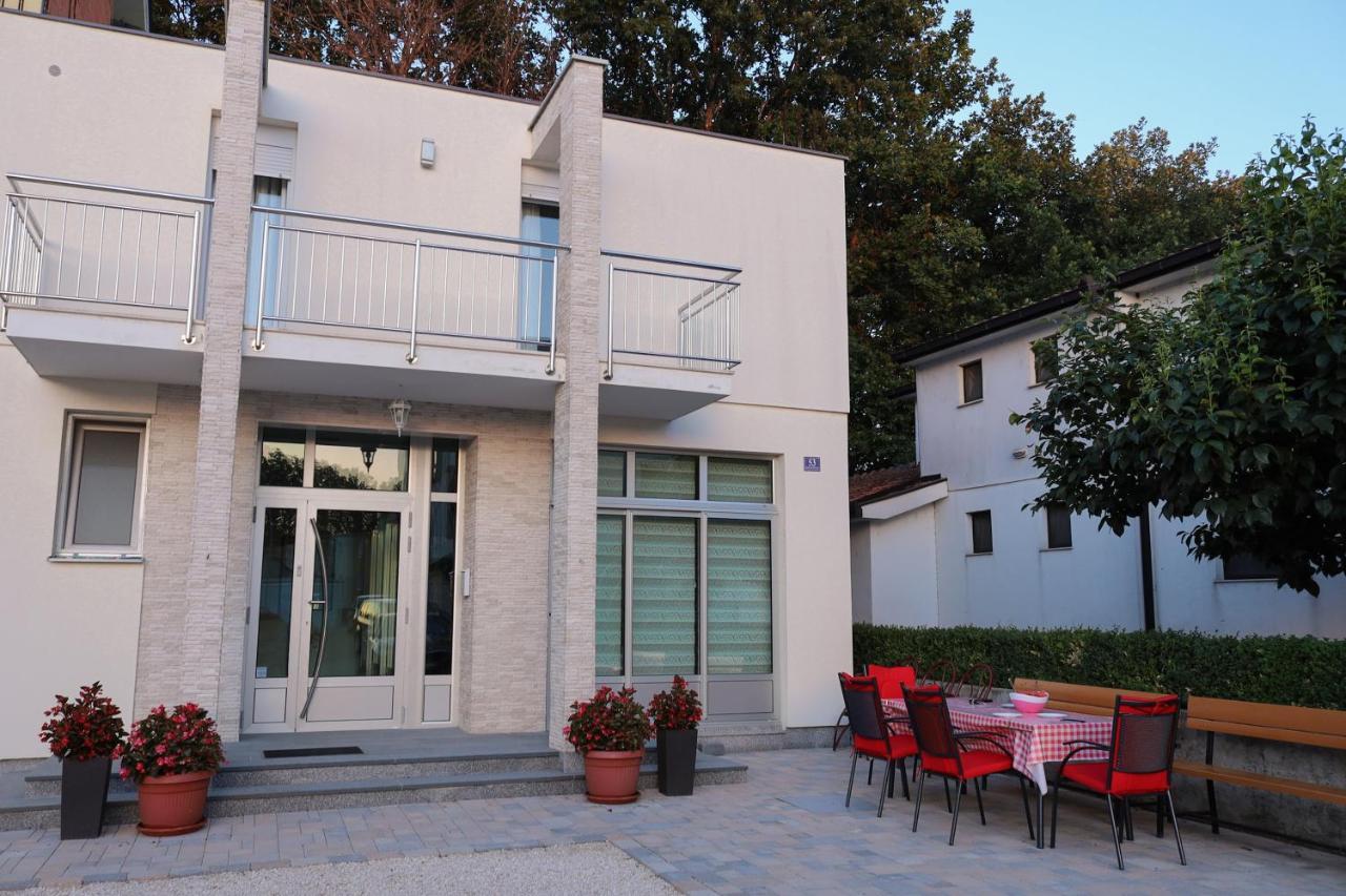 Pansion Milena Hotell Međugorje Exteriör bild