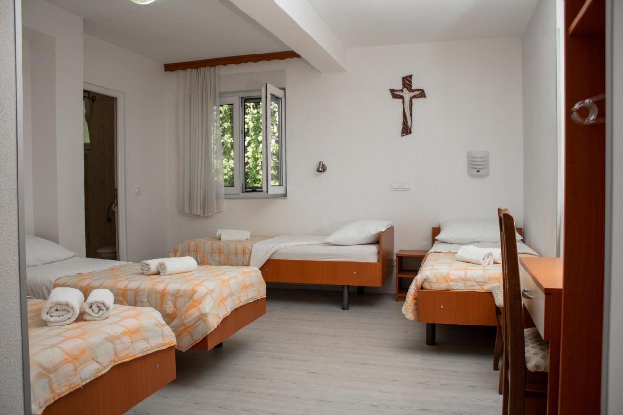 Pansion Milena Hotell Međugorje Exteriör bild